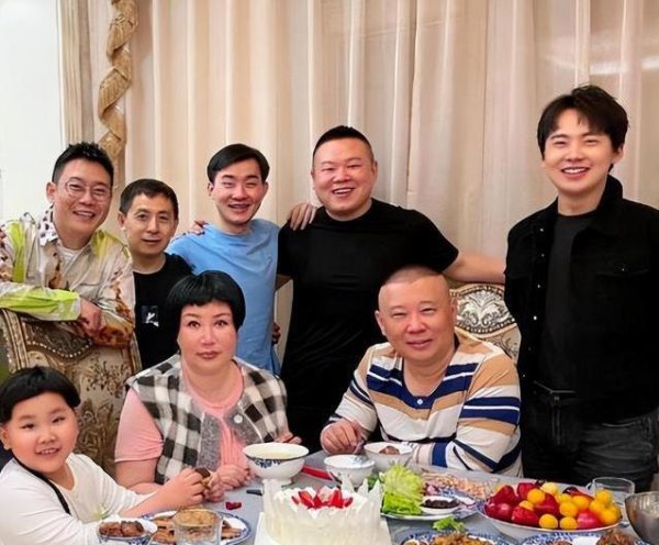 中利网 郭麒麟拼命讨好父亲多年，却因弟弟一句话，彻底退出德云社